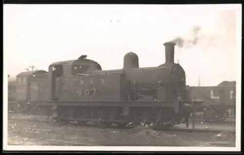 Fotografie britische Eisenbahn LNER 608 at Darlington