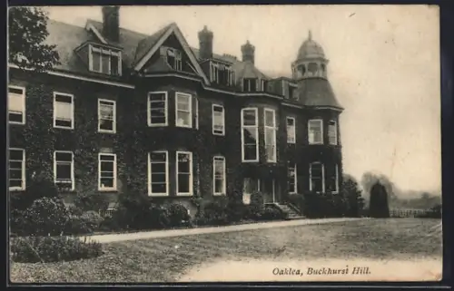 AK Oaklea, Buckhurst Hill