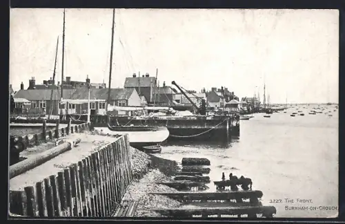 AK Burnham-on-Crouch, The Front