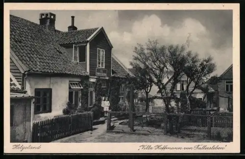 AK Helgoland, Villa Hoffmann von Fallersleben mit Kind