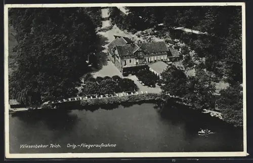 AK Bad Lauterberg /Harz, Wiesenbeker Teich mit Gaststätte Wiesenbeker Teich, Fliegeraufnahme