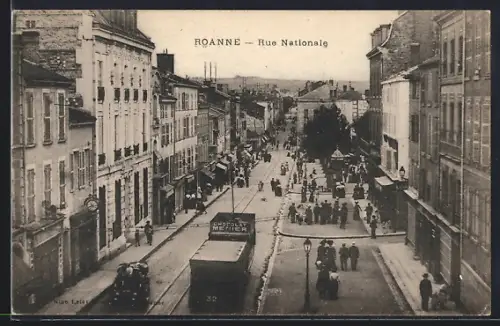 AK Roanne, Rue Nationale, Strassenbahn