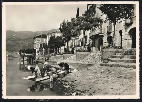 AK Morcote /Lago di Lugano, Uferpartie mit Waschfrauen