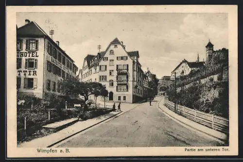 AK Wimpfen a. B., Strassenpartie am unteren Tor mit Hotel