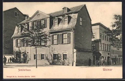 AK Weimar / Thüringen, Schillerhaus mit Passanten