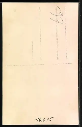 Foto-AK Familie mit Fahrrädern