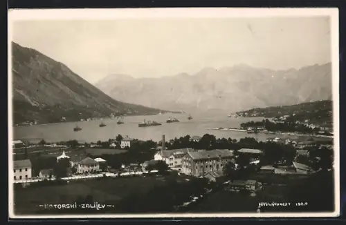 AK Rotorski-Zalijev, Panorama mit Bergen