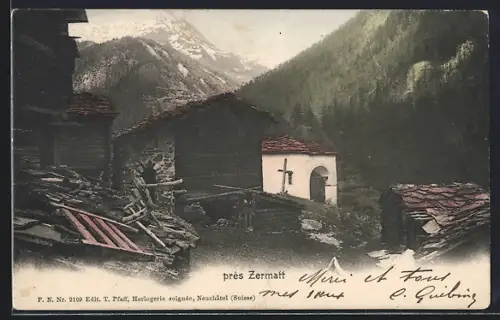 AK Zermatt, Umgebung, Gebäudepanorama mit Kreuz
