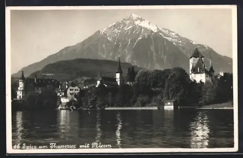 AK Spiez am Thunersee, Ortspanorama mit Niesen vom Wasser aus