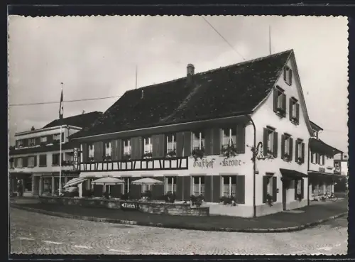 AK Adliswil /Zürich, Gasthof Krone Streuli-Spengler von der Strasse aus