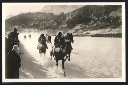Foto-AK St. Moritz, Pferderennen auf dem At. Moritzersee