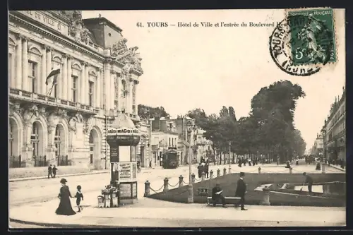 AK Tours, Hotel de Ville et l`entrée du Boulevard, Strassenbahn