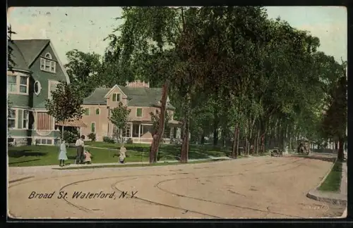 AK Waterford, NY, Briad Street