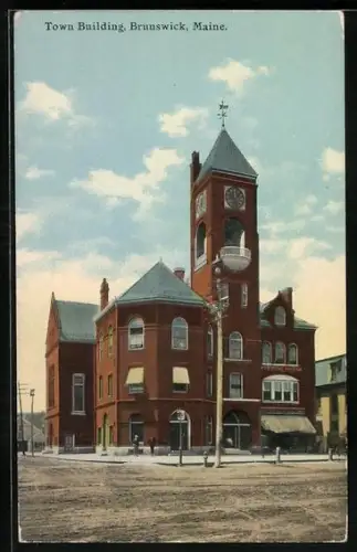 AK Brunswick, ME, Town Building