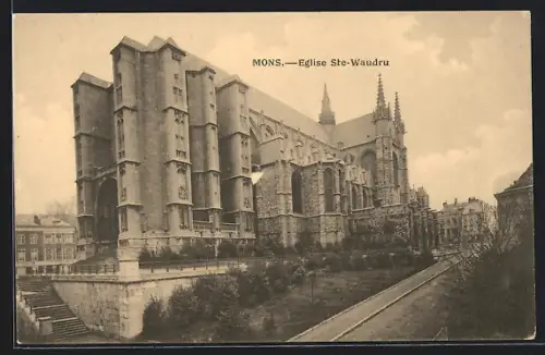 AK Mons, Eglise Ste-Waudru