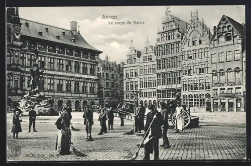 AK Anvers, Le corps du Balais