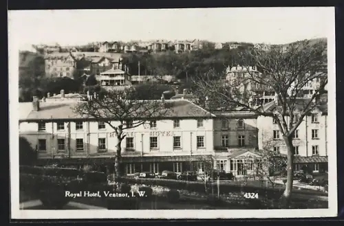 AK Ventnor, Royal Hotel