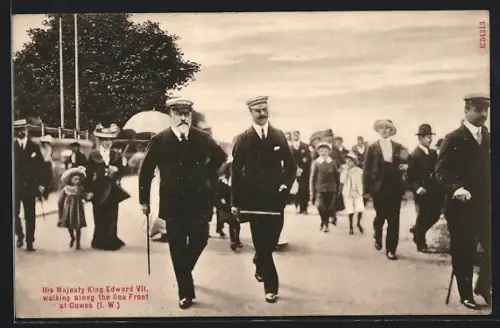 AK Cowes, His Majesty King Edward VII. walking along the Sea Front