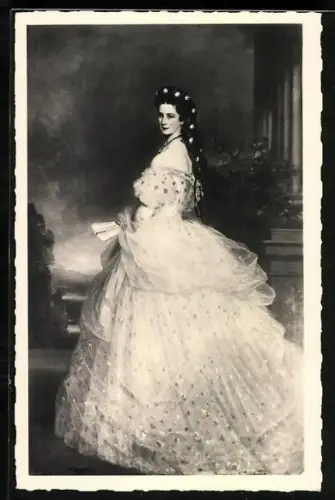 AK Kaiserin Elisabeth von Österreich in festlichem Gewand, Sissi