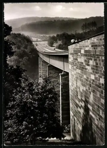 AK Autobahn Göttingen-Kassel, Laubacher Brücke