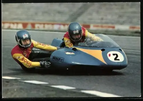 AK Rennfahrer im Seitenwagen-Motorrad