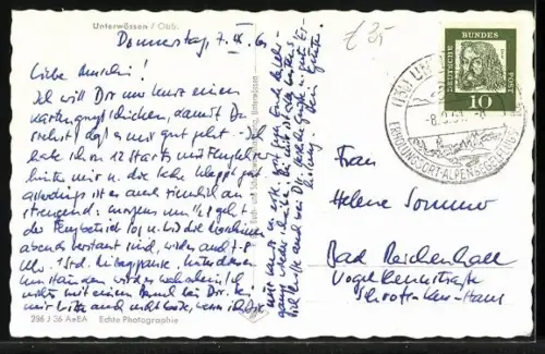 AK Unterwössen /Obb., Segelflugzeug über dem Ort