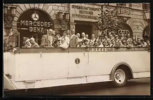 Foto-AK Berlin, Autobus der Elite-Rundfahrten