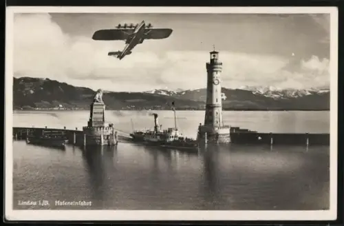 AK Lindau, Hafeneinfahrt mit Dampfer und Flugzeug