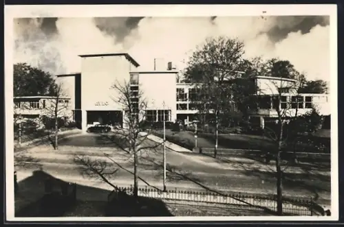 AK Hilversum, A.V.R.O. Studio voor aanzicht