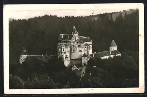 AK Pernstejn, Hrad Pernstejn