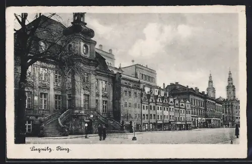 AK Liegnitz, Ring, Strassenpartie mit Turmgebäuden