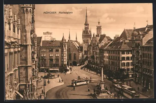 AK München, Strassenbahnverkehr auf dem Marienplatz