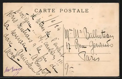 AK Grenoble, la place Grenette, Strassenbahn