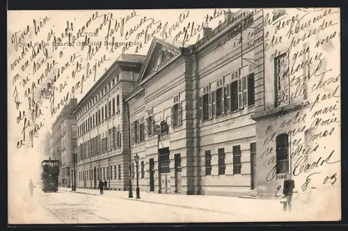 AK Lyon, Quai de la Charité Hopial Desgenettes, Strassenbahn