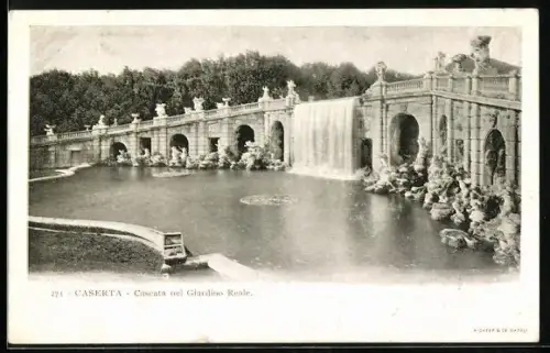 AK Caserta, Cascate nel Giardino Reale
