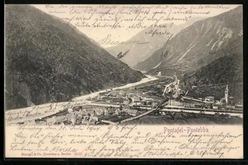 AK Pontafel, Totalansicht über Häuser, Fluss, Brücke, Kirche und Tal mit Gebirge