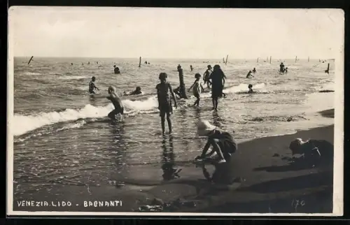 AK Venezia, Lido, Bagnanti