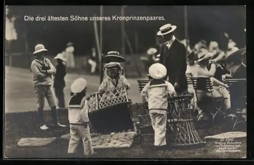 AK Kronprinz Wilhelm von Preussen mit seinen Brüdern im Matrosenanzug