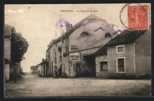 AK Chazeuil, La Place et le Café