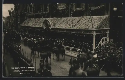 AK Bristol, The Royal Visit to Bristol, Arrival at Council House