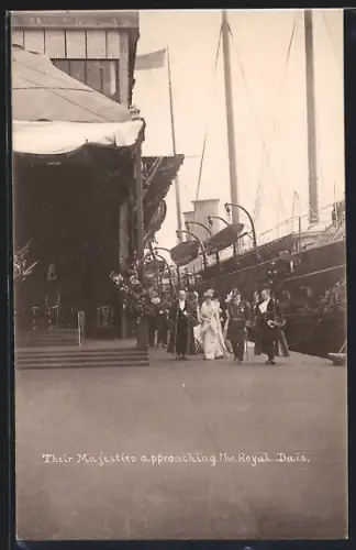 AK Bristol, Their Majesties approaching the Royal Dais