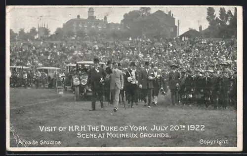 AK Wolverhampton, Visit of H. R. H. The Duke of York, July 20th 1922, Scene at Molineux Grounds
