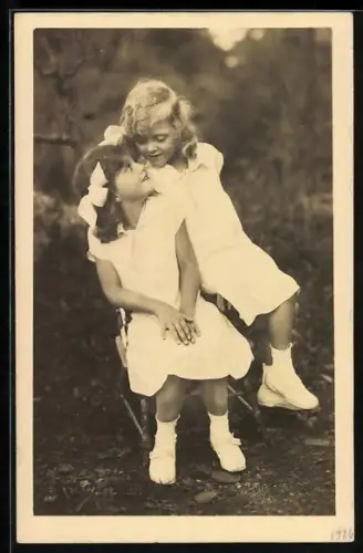 AK Elisabeth Charlotte von Österreich mit ihrer Schwester