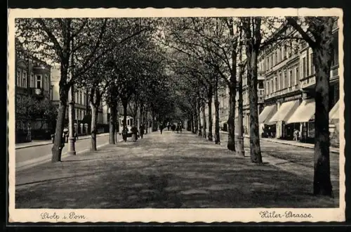 AK Stolp i. Pom., Strassenbahn in der Strasse