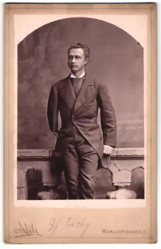 Fotografie Adele, Wien, Géza Graf Zichy zu Vásonykeö, ungarischer Pianist / Komponist, Schüler von Franz Liszt