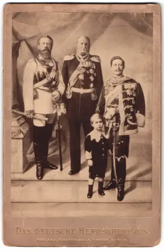 Fotografie A. Tonger, Berlin, das deutsche Herrscherhaus, Friedrich III. im Kürass, Wilhelm I. + II. Kronprinz Fried. Wi