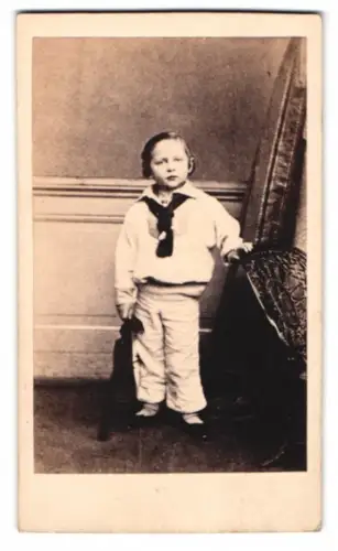 Fotografie Jos. Aibl, München, Kronprinz Wilhelm II. als Kind, späterer Kaiser von Preussen