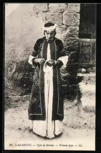AK arabische Volkstypen, Nazareth, Noman type, junge Frau im Trachtenkleid