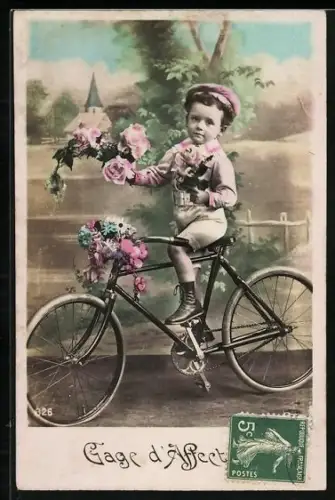 AK Knabe auf einem Fahrrad