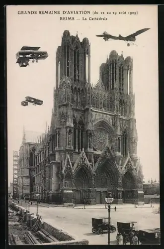 AK Reims, Flugzeuge über der Kathedrale